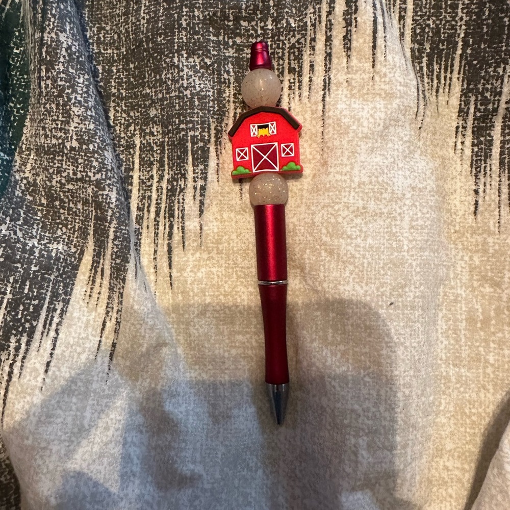 Barn Beaded Pen with Refill